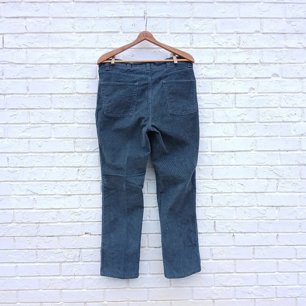 L.L. Bean Corduroy Standard Fit Pants 35x30